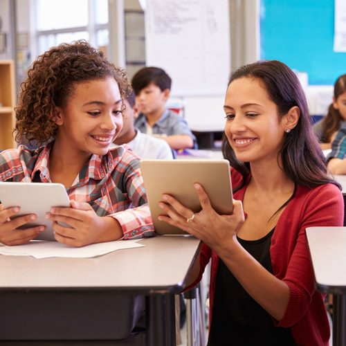 Teacher and Student using iPad